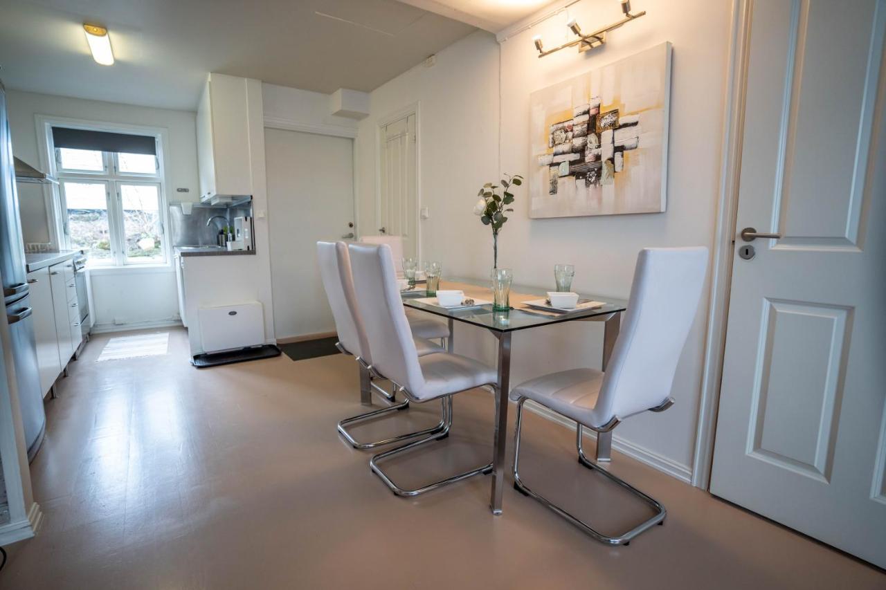 Central Bnb Stavanger At Bertis Ap 2 Nice And Cozy Central 3 Bedrooms And Bigterrace Eksteriør bilde